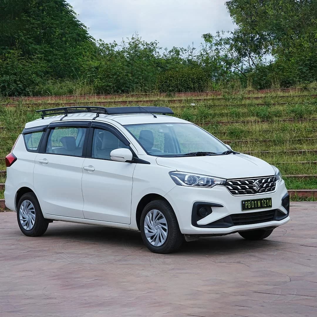 Maruti Suzuki Ertiga (6+1) - photo 3