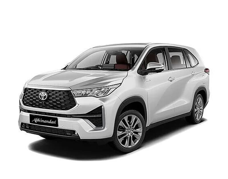 Toyota Hycross (7+1)