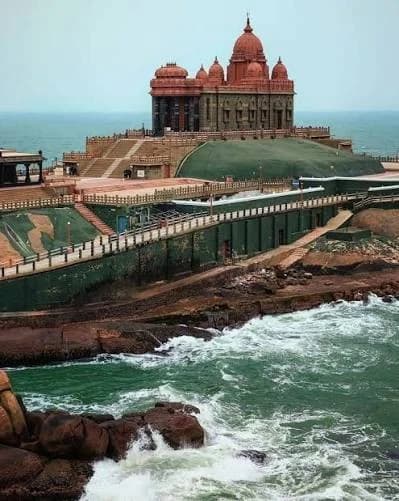 Kanyakumari sunset, Kovalam Lighthouse Beach, Padmanabhaswamy Temple, coastal drive views