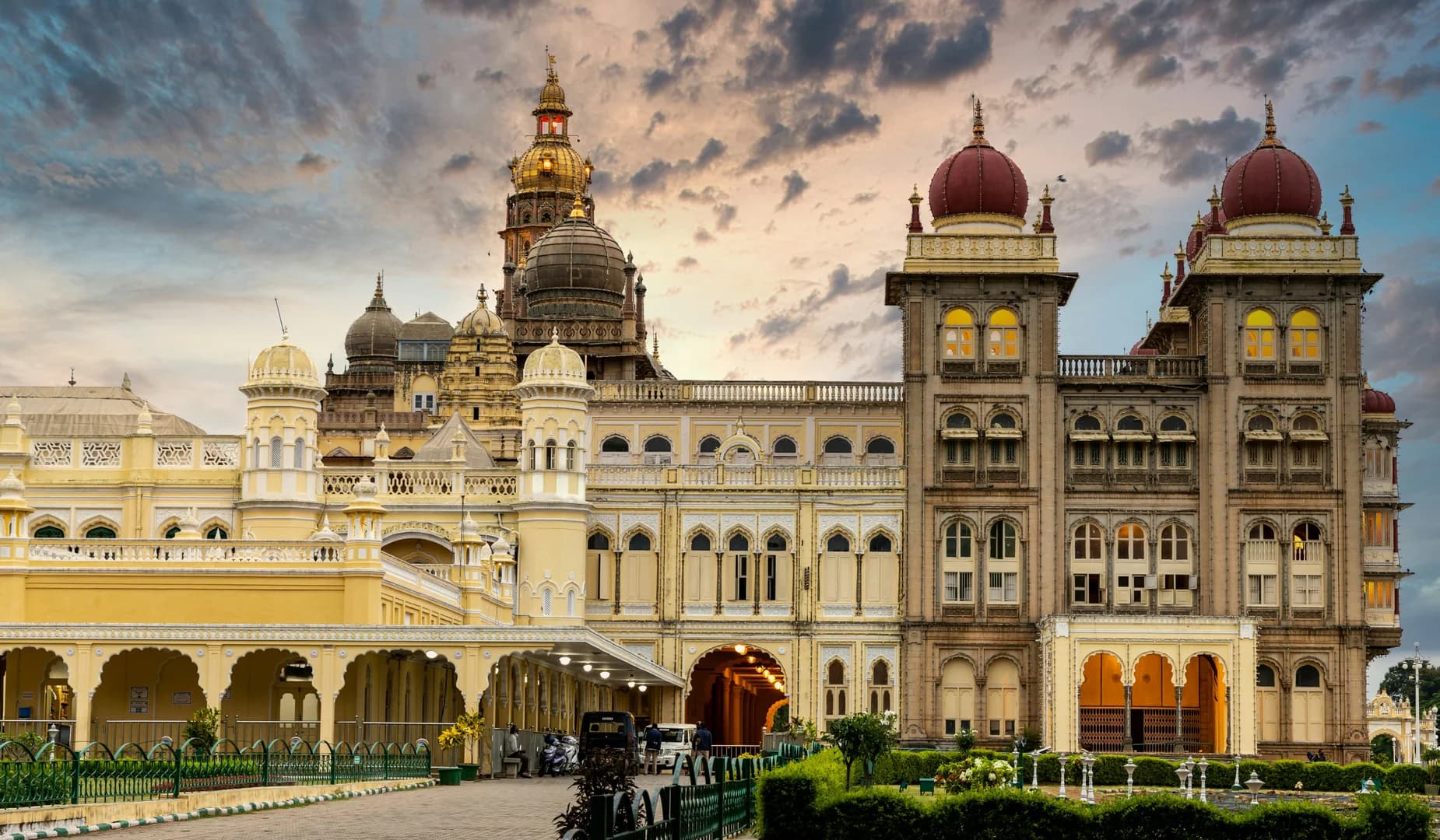 Bangalore–Mysore–Coorg Royal & Nature Escape