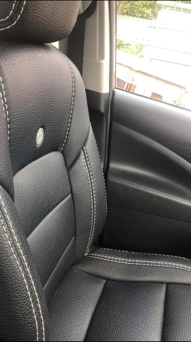 Toyota Innova Crysta (7+1) thumbnail 4