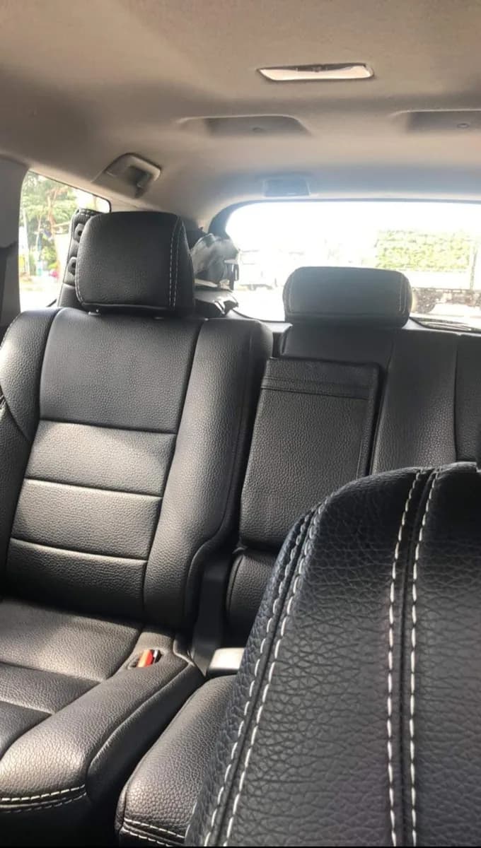Toyota Innova Crysta (7+1) thumbnail 3